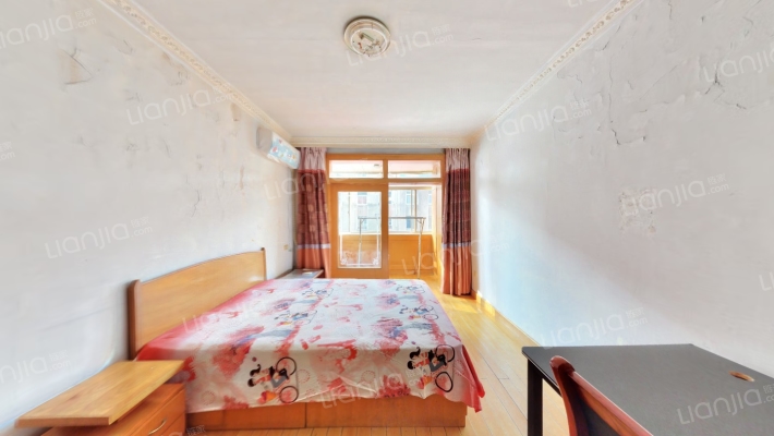 宴芳中街二手房实景图