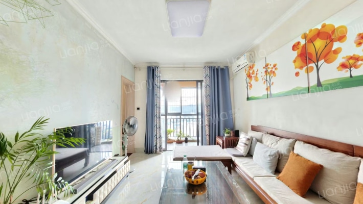 天筑塞纳二手房实景图