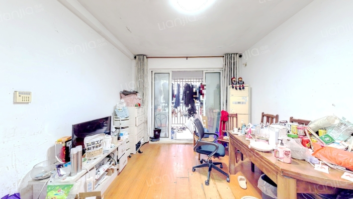 绿地时代名邸一期二手房实景图