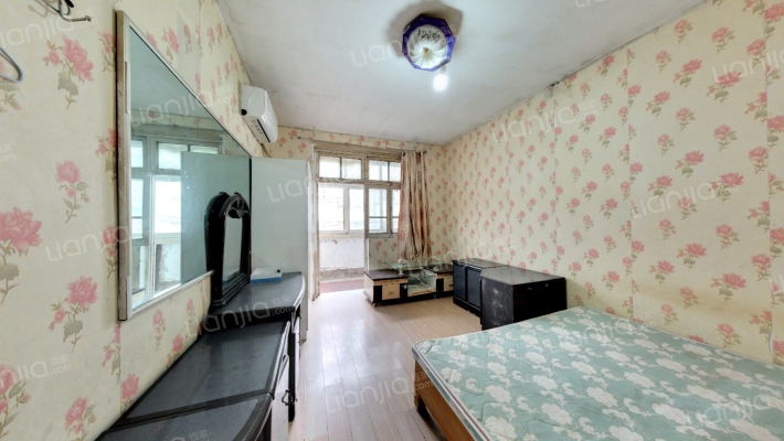 建新西街62号院二手房实景图