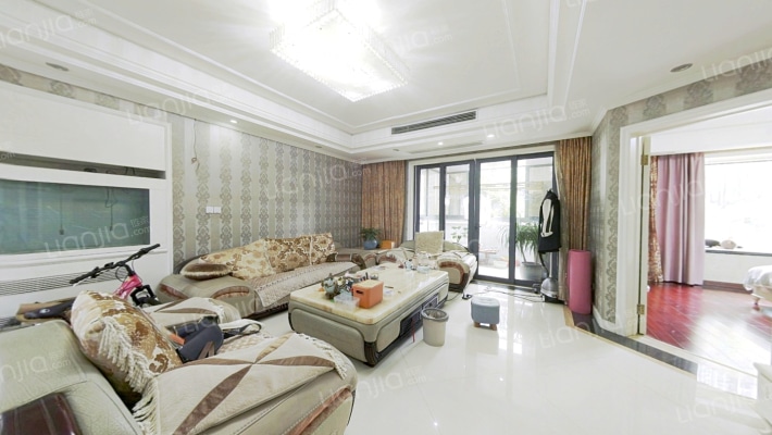 金山越府二手房实景图