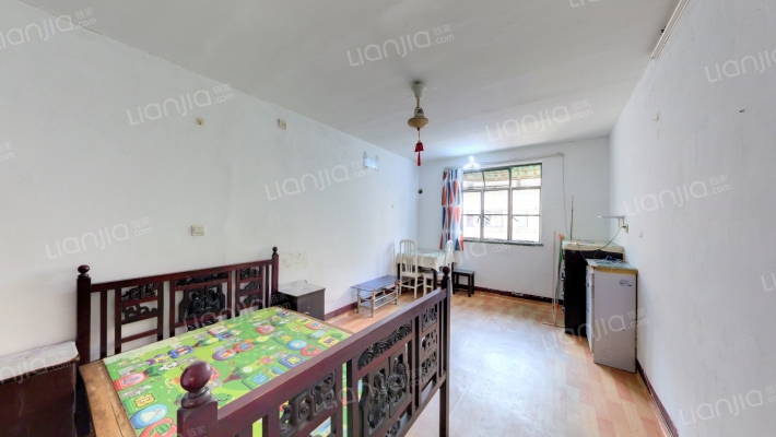 宝山路499弄二手房实景图