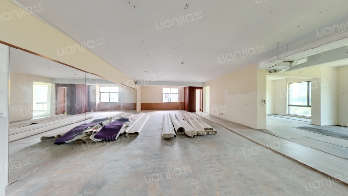 世纪豪庭二手房实景图