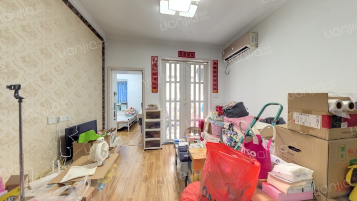 钰龙湾二手房实景图