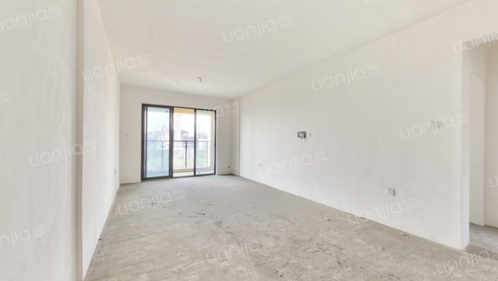 金领广揽上居二手房实景图