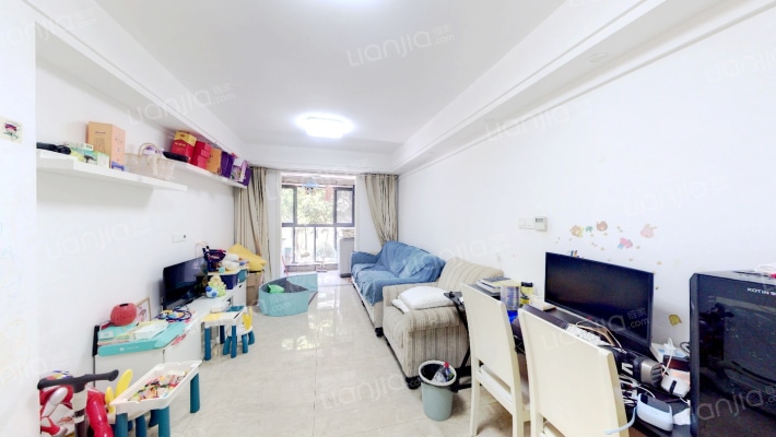 香槟水郡二手房实景图