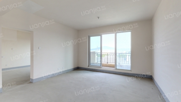 建溪朗诗御萃里二手房实景图