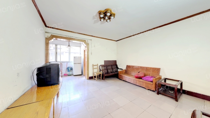 新半边街6号二手房实景图