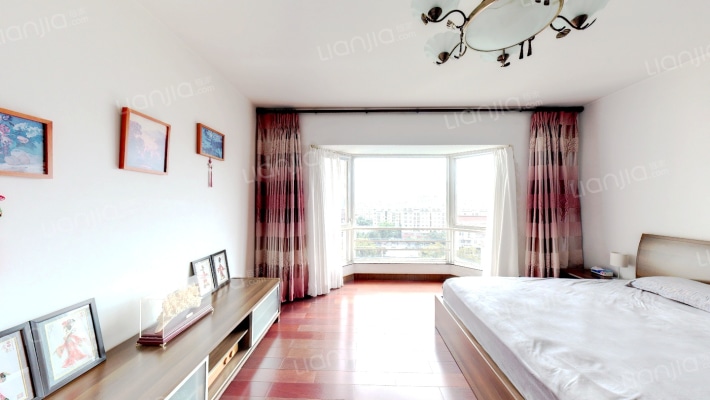 世纪生活浅水湾二手房实景图