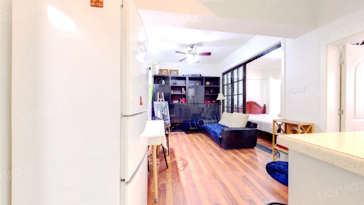 集贤里社区二手房实景图