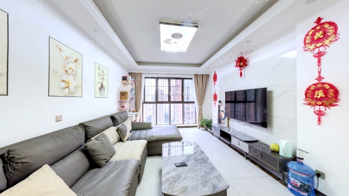 圣采泊尚二手房实景图