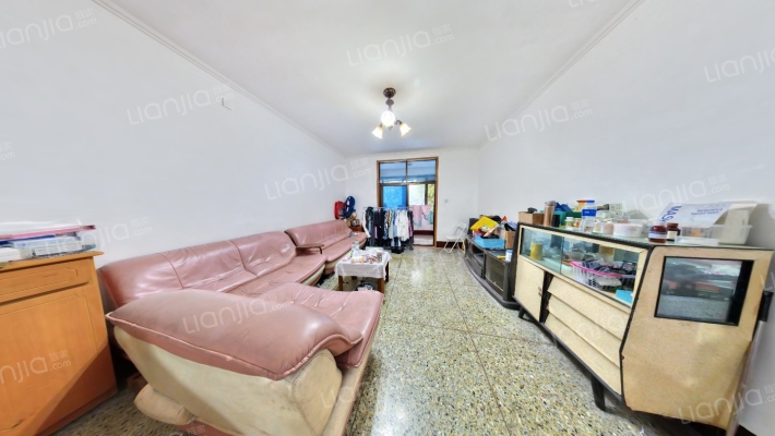 大田坎街95号二手房实景图