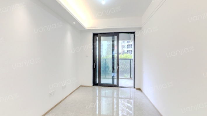 中建玖海云天二手房实景图