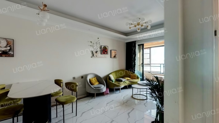 龙信翡翠湾二手房实景图