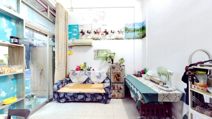 景山花园二期二手房实景图