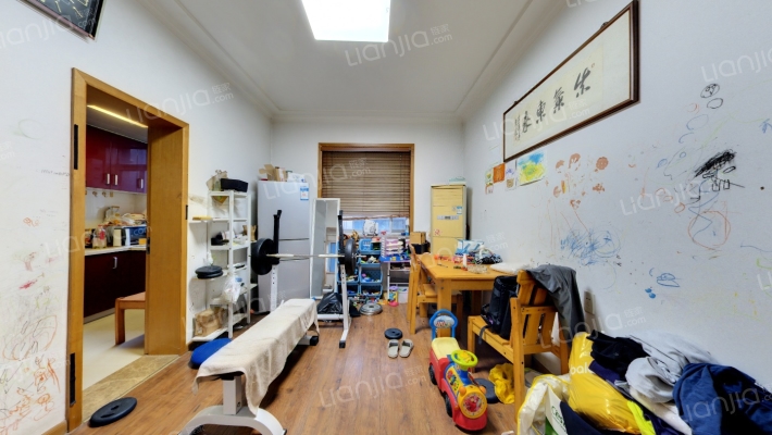 河畔新村二手房实景图