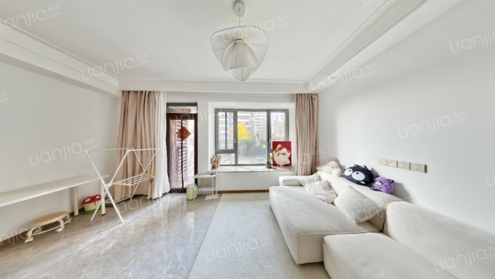 天朗云熙二手房实景图