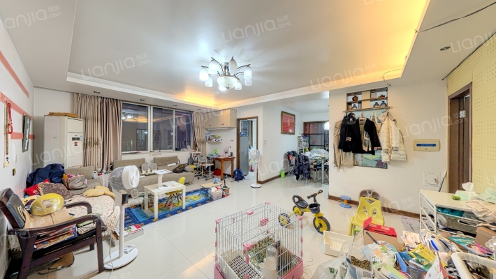 新华小区二手房实景图