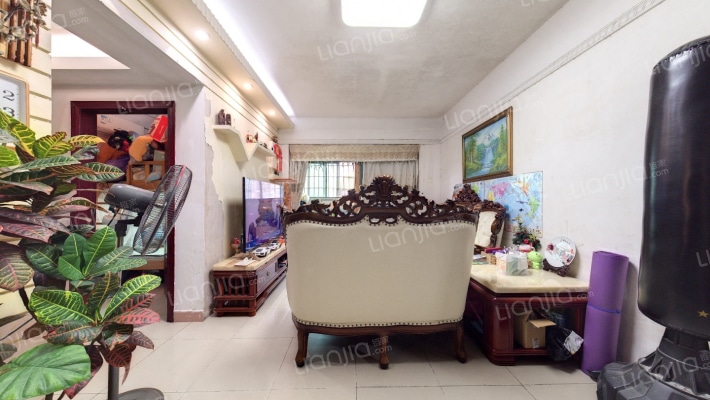 美好居二手房实景图