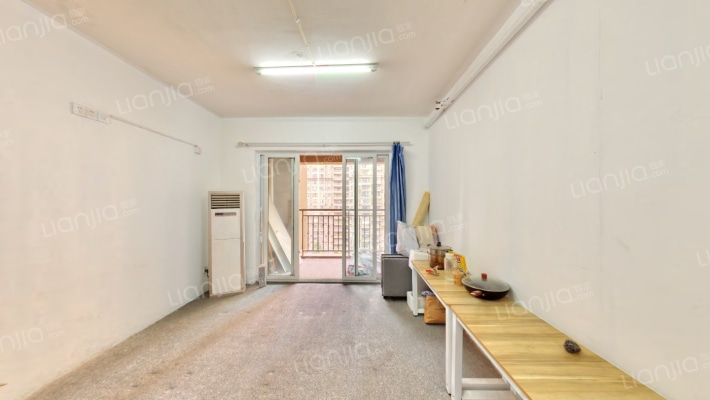 国际社区汇金街二手房实景图