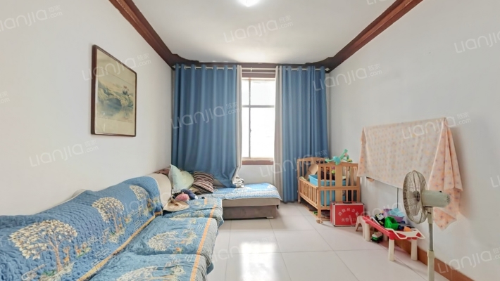 诚朴路133号二手房实景图