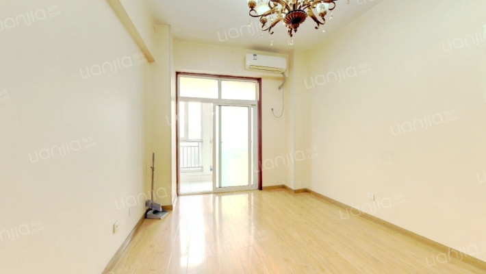 领秀杰座二手房实景图