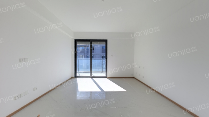 华侨城时光小镇二手房实景图