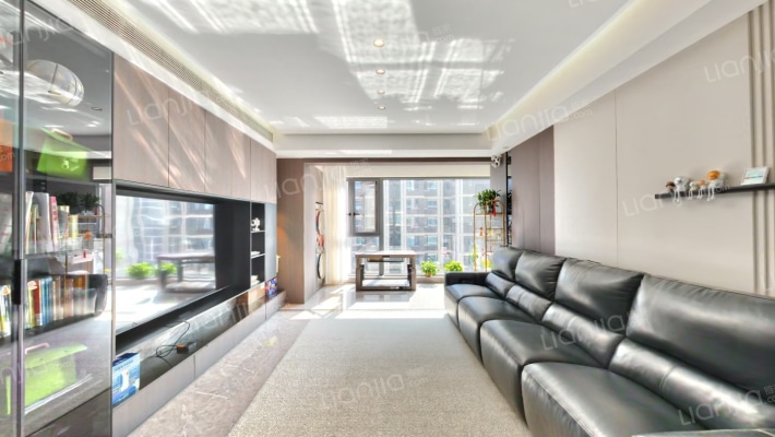 时代建发和著二手房实景图