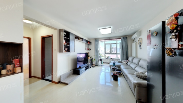 艺水芳园二手房实景图