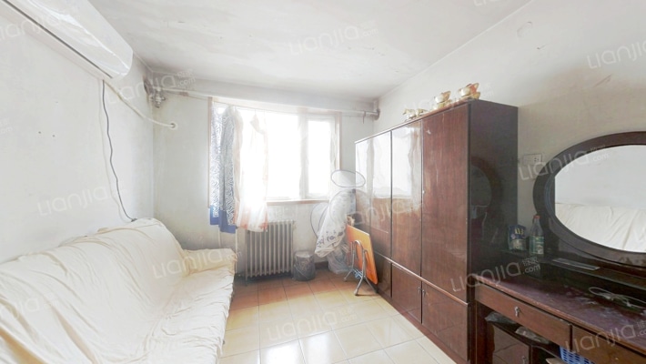 耀华新里二手房实景图