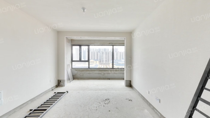 保利公园上城二手房实景图