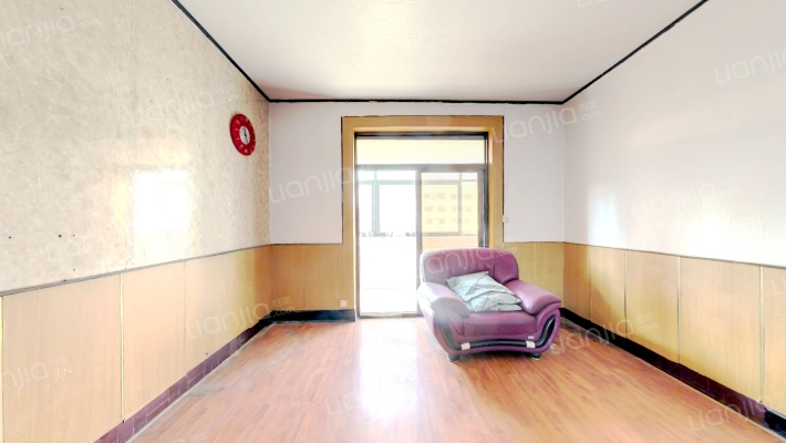 明通路73号二手房实景图