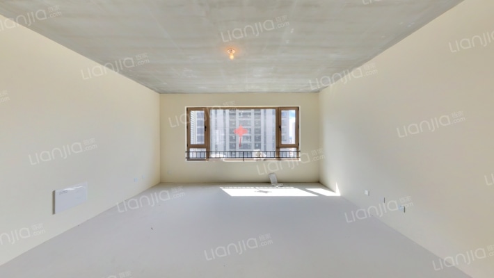 中铁逸都B区二手房实景图