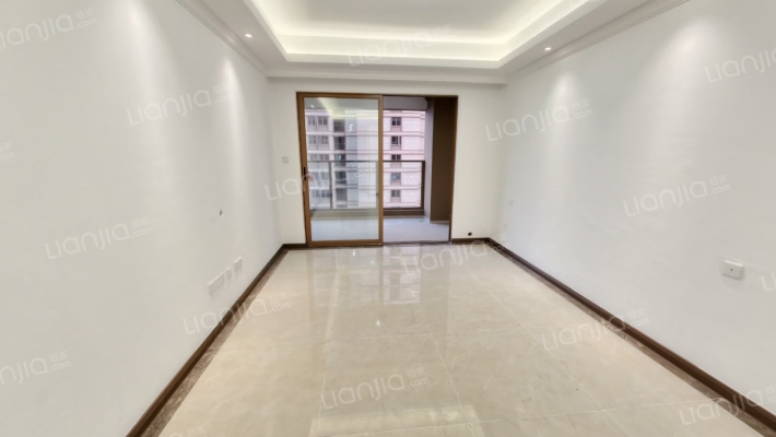 曲江新鸥鹏教育城二手房实景图