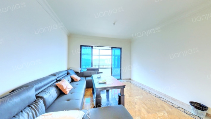 英格兰小镇二手房实景图