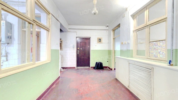 纬四路20号院二手房实景图