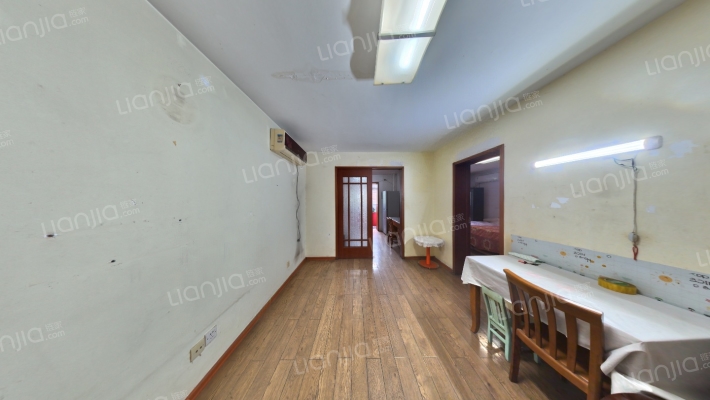 云龙里二手房实景图