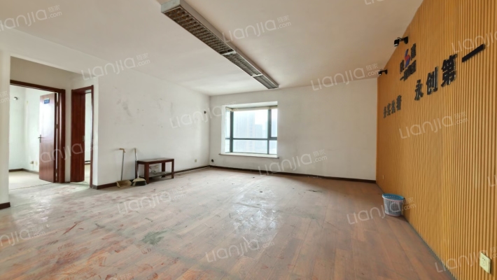 赢园雅筑二手房实景图