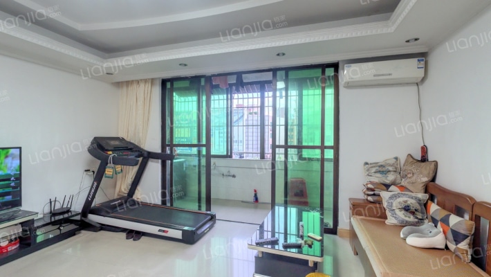 博美荣晖楼二手房实景图