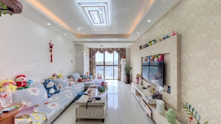 雄飞新园紫郡二手房实景图