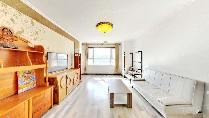 咖啡小镇二手房实景图