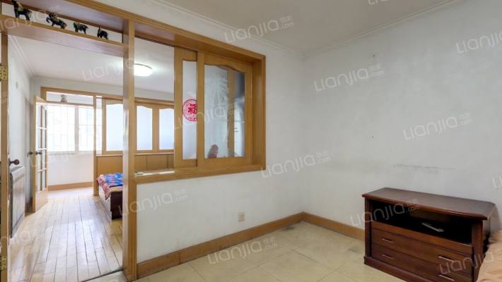 荣发小区二手房实景图