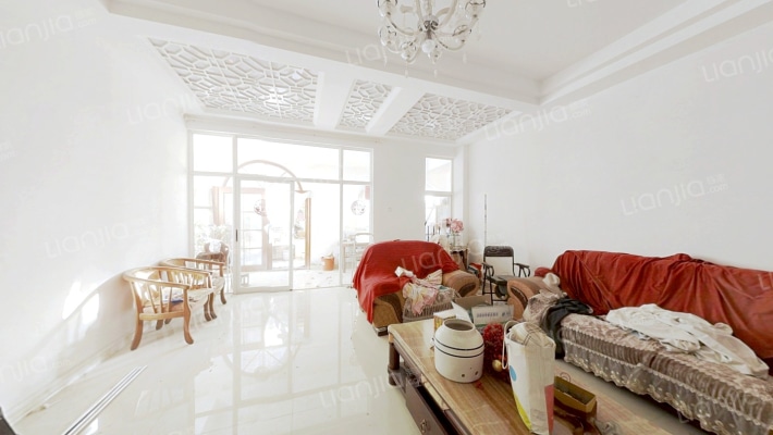 东鸣佳苑二手房实景图