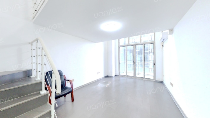 富力中心B区二手房实景图