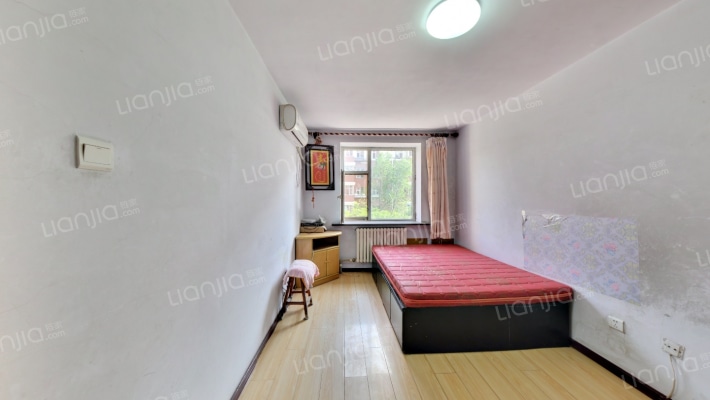 挪威小镇二期二手房实景图