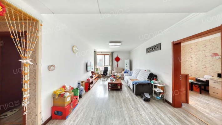 宝聚家园二手房实景图