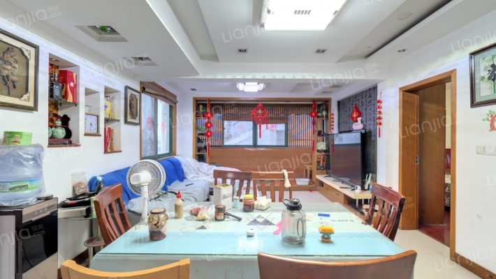 金龙公寓一区二手房实景图