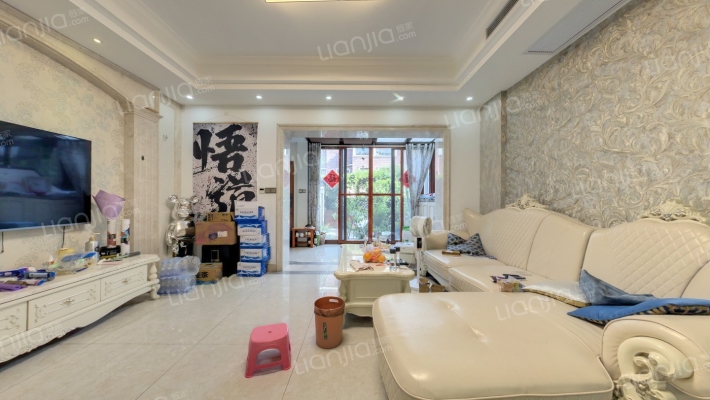 雅仕阁二手房实景图