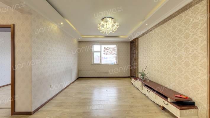 万晟爱琴海二手房实景图