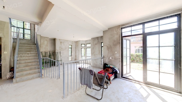 清水湾别墅二手房实景图